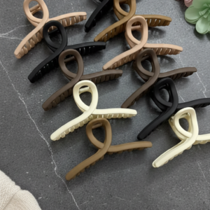 ribbon shaped claw clips
