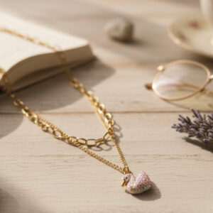 white swan pendant necklace 🦢