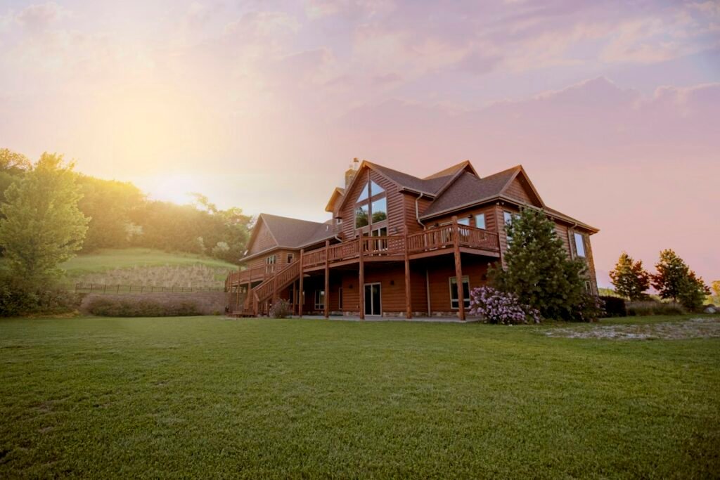 do real estate agents make good money